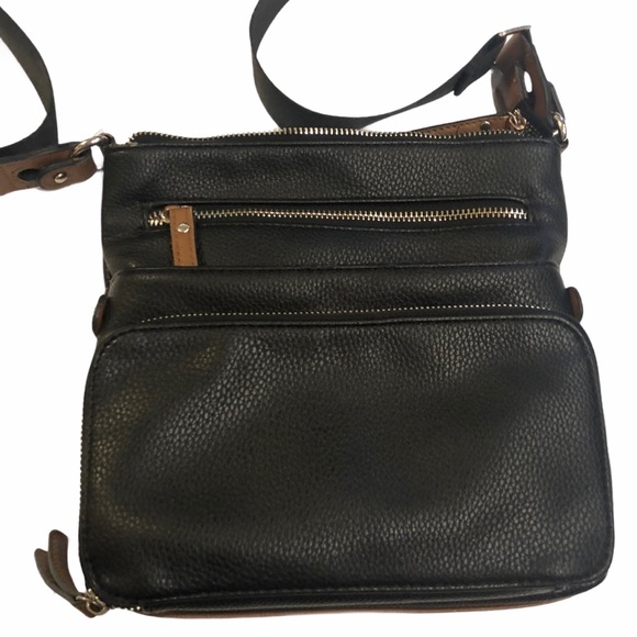 Clarks Handbags - CLARKS Black Leather Crossbody Bag